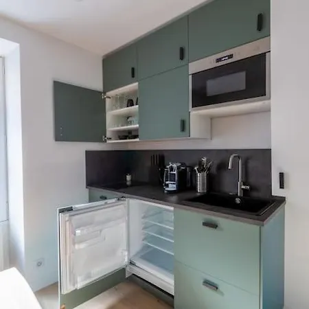 Διαμέρισμα Contemporain Renove A 14eme