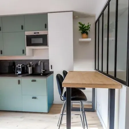 Διαμέρισμα Contemporain Renove A 14eme *