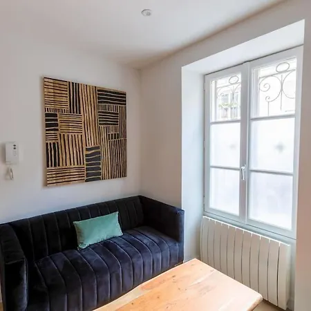 Διαμέρισμα Contemporain Renove A 14eme *