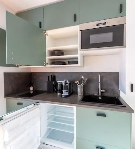 Apartman Contemporain Renove A 14eme Párizs