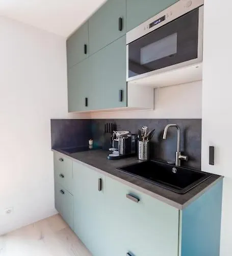 Contemporain Renove A 14eme Apartman Párizs